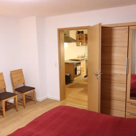 Schlossblick * زانغرهاوزن